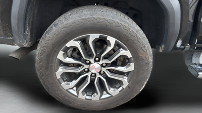 2024 GMC Canyon Denali