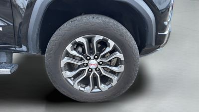 2024 GMC Canyon Denali