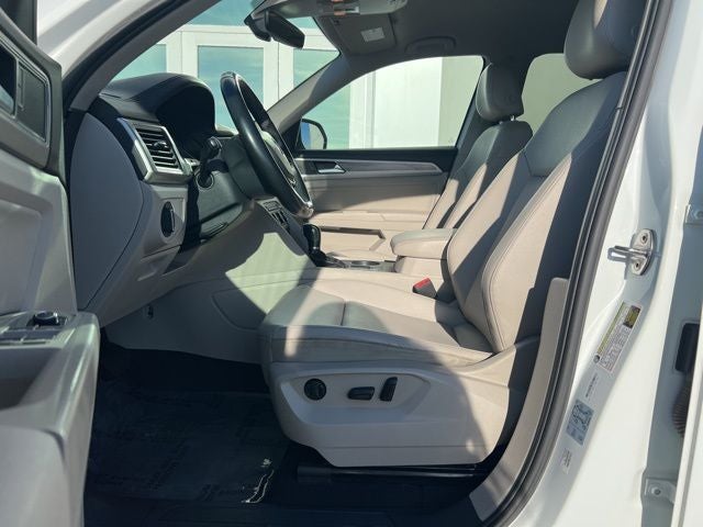 2018 Volkswagen Atlas 2.0T SE w/Technology