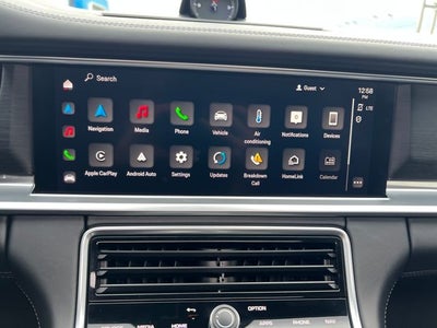 2023 Porsche Panamera 4 Platinum Edition