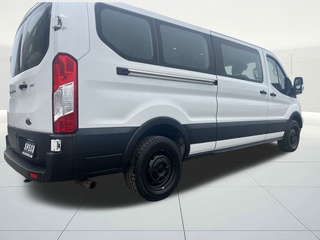 2022 Ford Transit-350 XLT