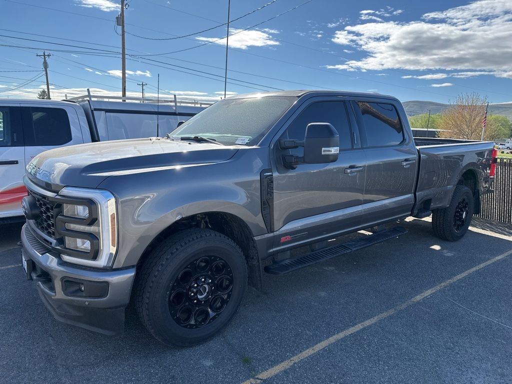 2024 Ford F-350SD Lariat