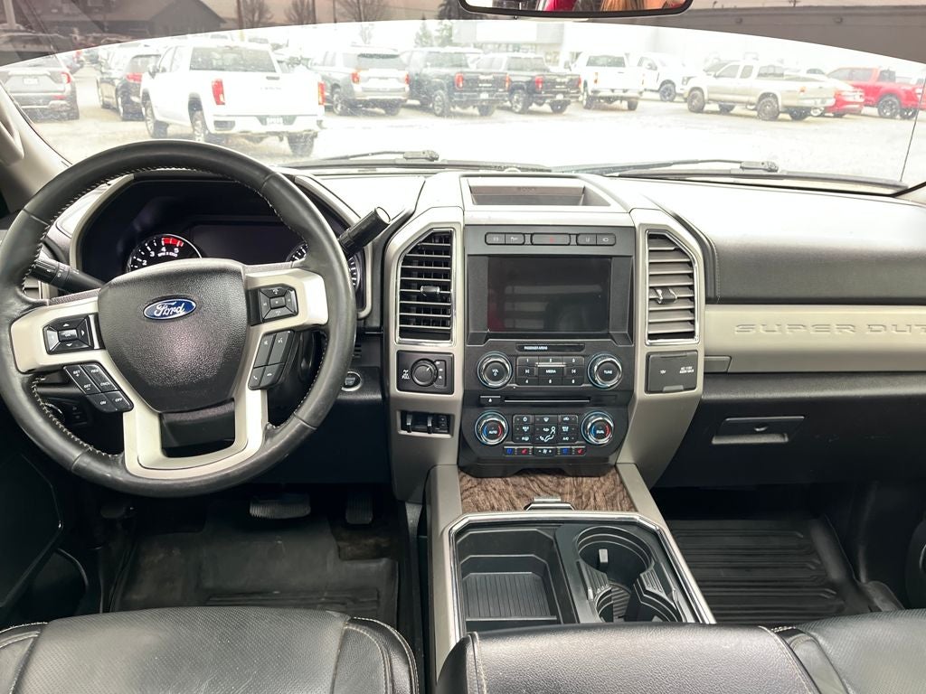 2017 Ford F-350SD Platinum