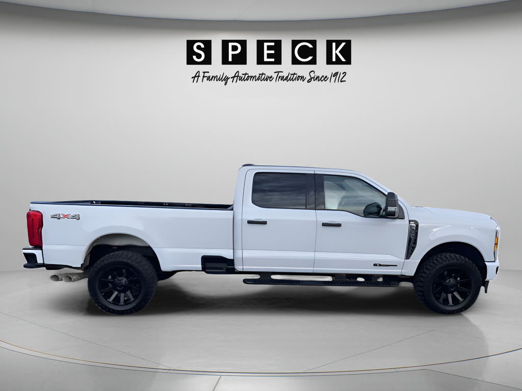 2024 Ford F-350SD XLT