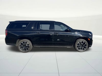 2024 Chevrolet Suburban RST