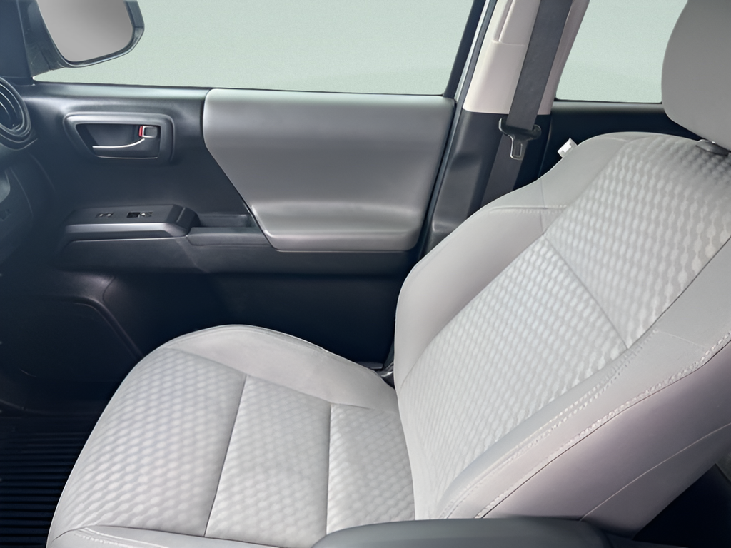 2022 Toyota Tacoma SR V6