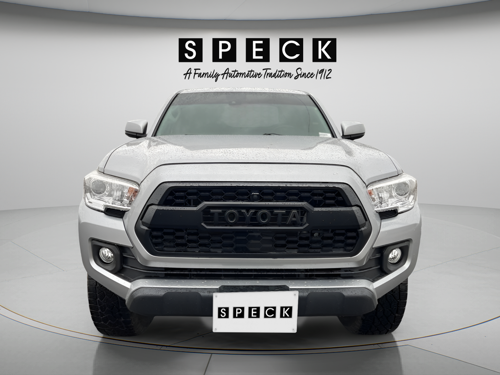 2022 Toyota Tacoma SR V6