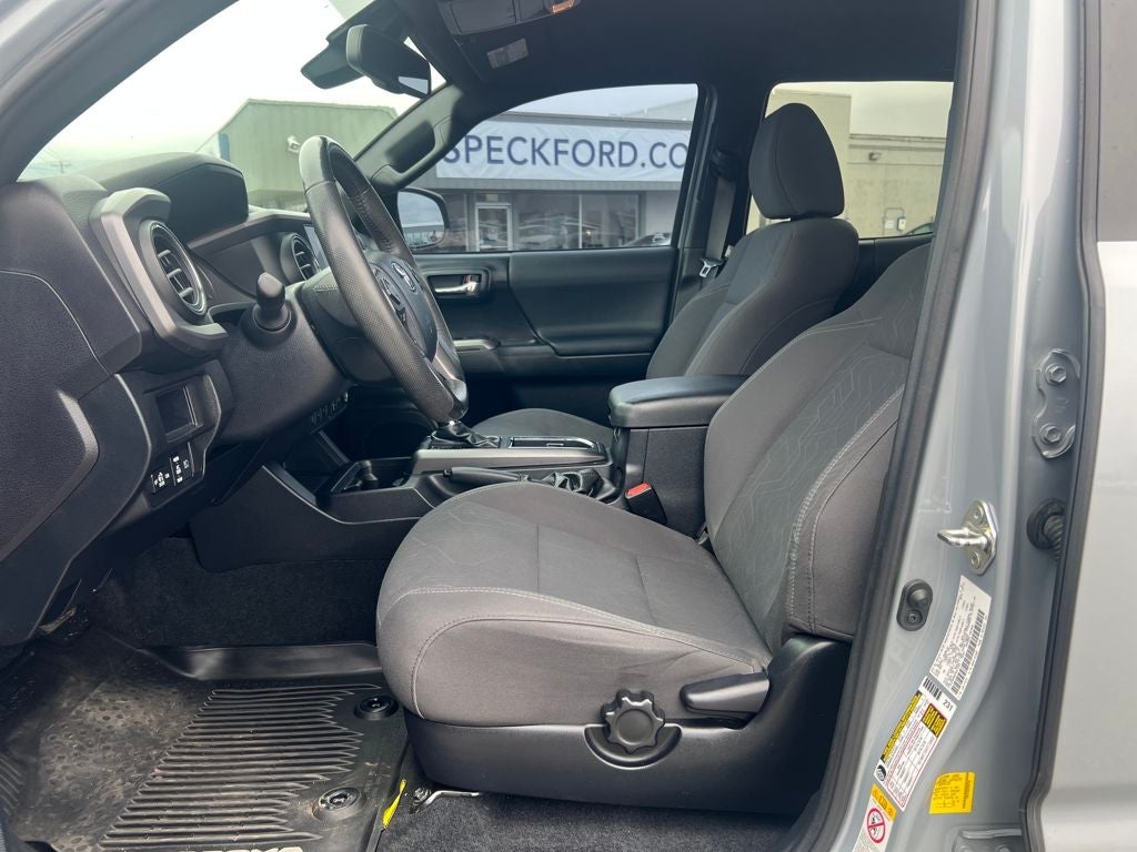 2019 Toyota Tacoma SR V6